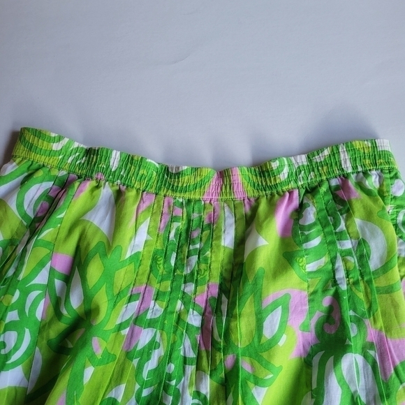 Lilly pulitzer Ruffle Pleated skirt size medium ,lined elastic . - Picture 8 of 9